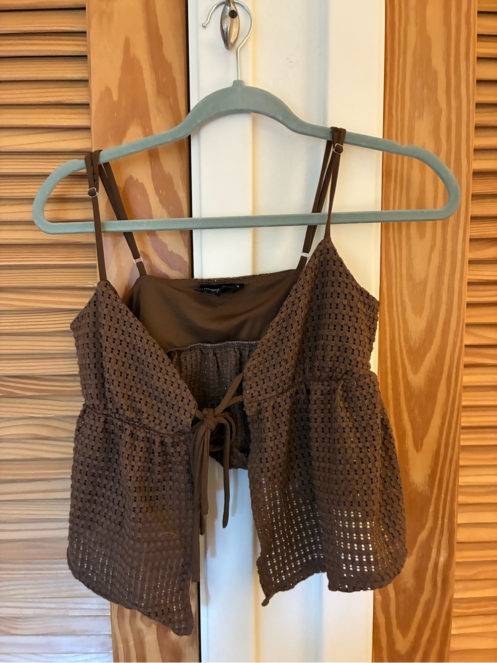 Women’s Brown Crochet Tie-Front Tank Top size medium